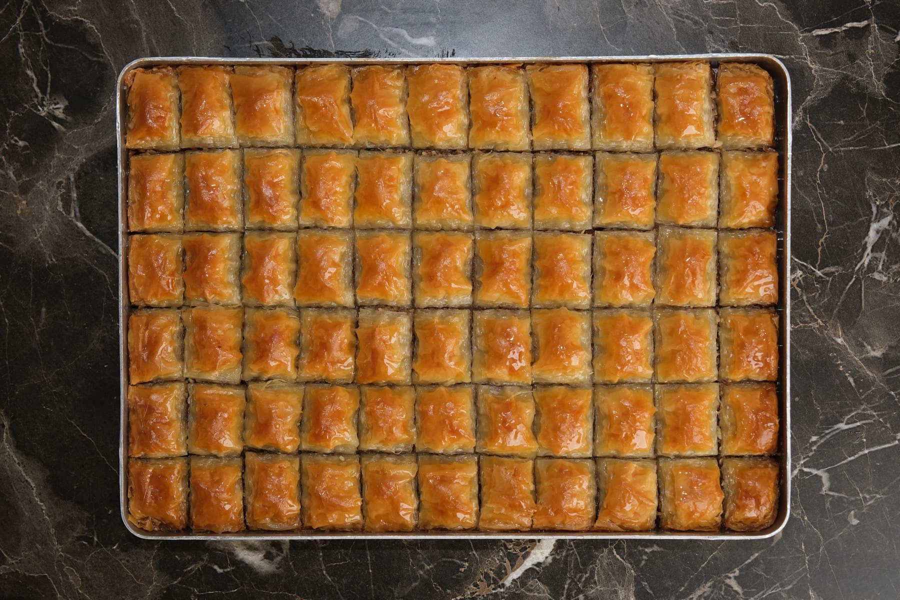 Cevizli baklava tepsisi